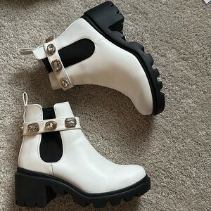 Steve Madden white boots